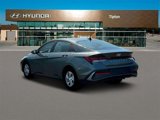 New 2025 Hyundai Elantra SE image 5