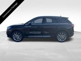 Used 2021 Lincoln Corsair AWD w/ Premium Package image 3