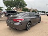 Used 2020 Toyota Camry SE image 5