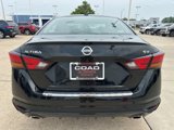 Used 2022 Nissan Altima 2.5 SV w/ SV Premium Package image 4
