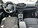 Used 2023 Hyundai Venue SE image 3