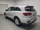 Used 2019 Kia Sorento LX image 5