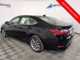 Used 2017 Lexus ES 300h image 3