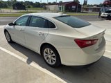 Used 2023 Chevrolet Malibu LT image 3