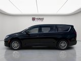 New 2025 Chrysler Pacifica Select image 4