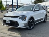 Used 2023 Kia Niro Wave w/ Wave Preserve Package image 2