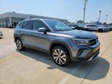 New 2024 Volkswagen Taos SE image 6