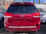 Used 2014 Toyota Sienna LE image 3
