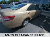 Used 2010 Toyota Camry LE image 3