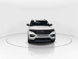 Used 2020 Ford Explorer XLT w/ Equipment Group 202A image 3