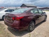 Used 2023 Nissan Altima 2.5 SV w/ SV Premium Package image 3