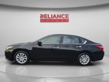 Used 2017 Nissan Altima 2.5 S image 3