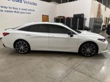 Used 2020 Toyota Avalon Touring image 6