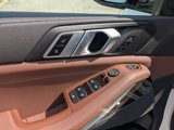 Used 2021 BMW X5 xDrive40i w/ M Sport Package image 4