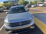 Certified 2022 Volkswagen Tiguan SE image 3