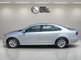 Used 2017 Volkswagen Passat 1.8T S image 2