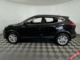 Used 2018 Nissan Rogue Sport SV w/ SV All-Weather Package image 4