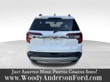 Used 2020 GMC Acadia SLE w/ Driver Convenience Package image 5