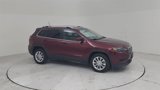 Used 2019 Jeep Cherokee Latitude w/ Cold Weather Group image 2