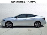 Used 2022 Nissan Maxima SV image 2