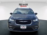 Used 2021 Chrysler Pacifica Touring-L image 2