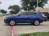 Used 2020 Nissan Rogue SV image 4