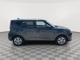 New 2025 Kia Soul LX image 4