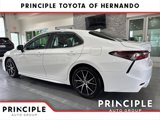 Used 2022 Toyota Camry SE image 6