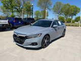 Used 2022 Honda Accord Touring image 3
