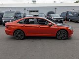 Used 2019 Volkswagen Jetta SEL Premium image 2