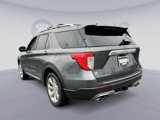 Used 2020 Ford Explorer Platinum w/ Premium Technology Package image 4