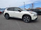Used 2023 Nissan Rogue SL image 2