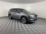 Used 2022 Nissan Rogue SV image 2
