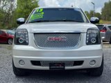 Used 2013 GMC Yukon XL Denali image 2