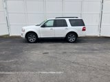 Used 2017 Ford Expedition XLT image 4