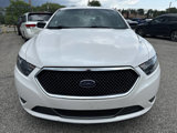 Used 2017 Ford Taurus SHO image 2
