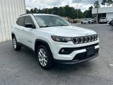 Used 2023 Jeep Compass Latitude w/ Mopar Graphics Package image 4