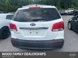 Used 2011 Kia Sorento LX image 3