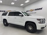 Used 2018 Chevrolet Suburban LT image 3