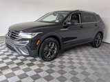 Used 2022 Volkswagen Tiguan SE image 4