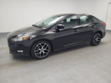 Used 2018 Ford Focus SE w/ SE Appearance Package image 2