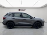 Used 2023 Ford Escape AWD image 2