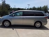 Used 2013 Toyota Sienna XLE image 4