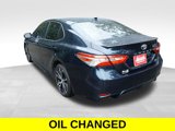 Used 2020 Toyota Camry image 3