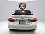Used 2017 Toyota Camry SE image 4