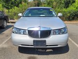 Used 1998 Lincoln Town Car Signature image 2