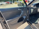 Used 2021 Volkswagen Tiguan SE w/ Panoramic Sunroof Package image 5