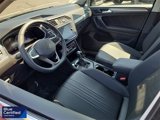 Used 2024 Volkswagen Tiguan SE image 3