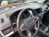 Used 2022 GMC Terrain SLE w/ Driver Convenience Package image 2