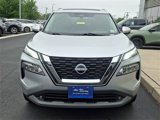 Used 2022 Nissan Rogue SV image 3